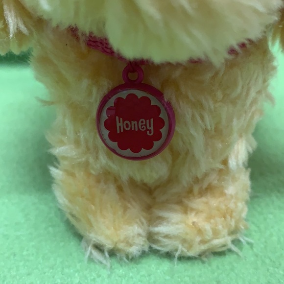 American Girl pet dog Honey - Picture 2 of 5